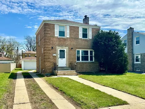 2329 S 20th Ave, Broadview, IL 60155