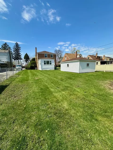 Exterior - 2329 S 20th Ave, Broadview, IL 60155 photo 3 of 4