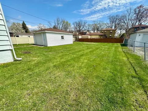 Exterior - 2329 S 20th Ave, Broadview, IL 60155 photo 4 of 4