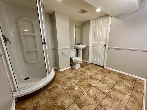 Bath - 2329 S 20th Ave, Broadview, IL 60155 photo 2 of 2