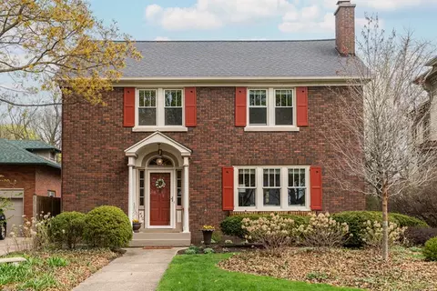 446 Somonauk St, Sycamore, IL 60178