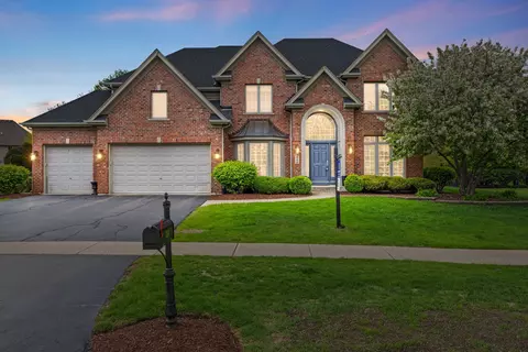 350 Vonder Ln, Geneva, IL 60134