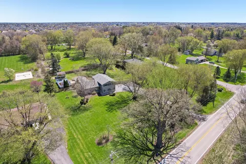 7 N401 Stevens Rd, Saint Charles, IL 60175