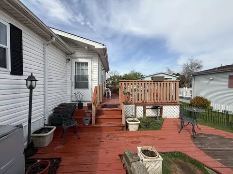 70 Begonia Dr, Matteson, IL 60443 photo 4