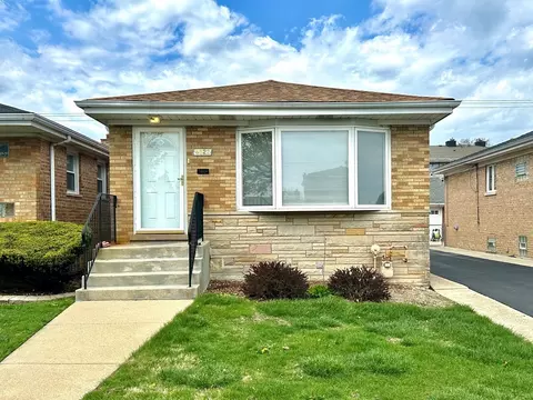 6322 W 63rd Pl, Chicago, IL 60638