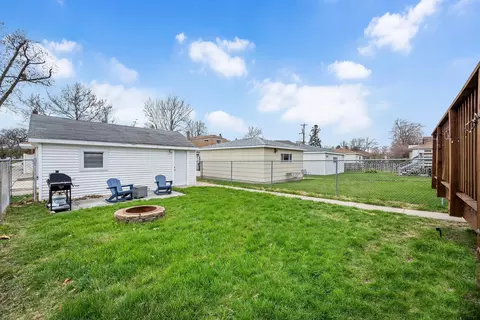 Exterior - 4248 Park Ave, Brookfield, IL 60513 photo 4 of 4