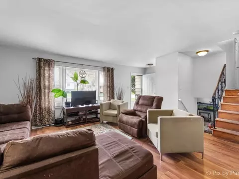 Living - 17516 Maple Ave, Lansing, IL 60438 photo 1 of 4