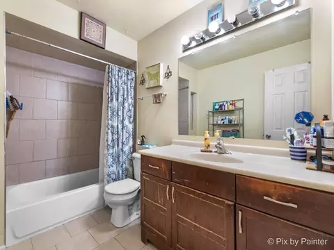 Bath - 17516 Maple Ave, Lansing, IL 60438 photo 2 of 2