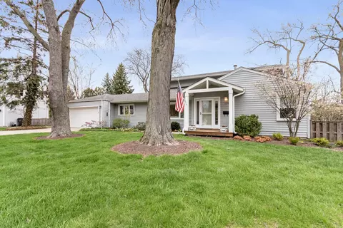 1728 Culver Ln, Glenview, IL 60025