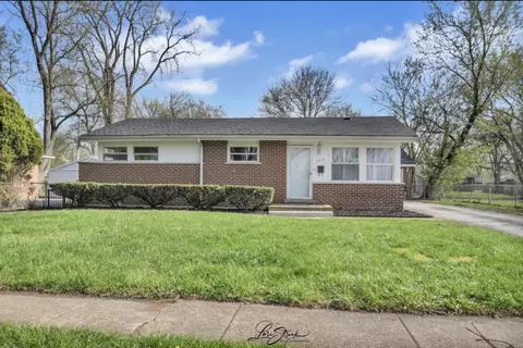 2917 Nottingham Ave, Markham, IL 60428