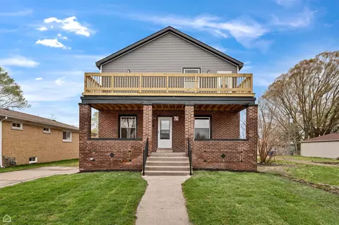 718 Greenbay Ave, Calumet City, IL 60409