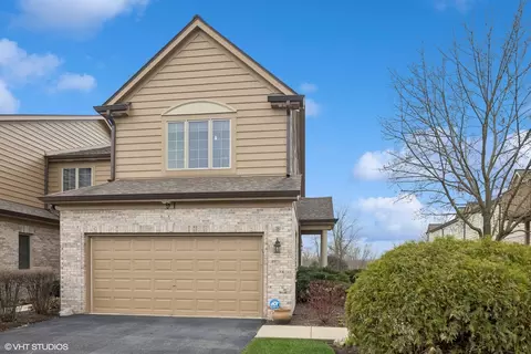 91 Santa Fe Ct, Willow Springs, IL 60480