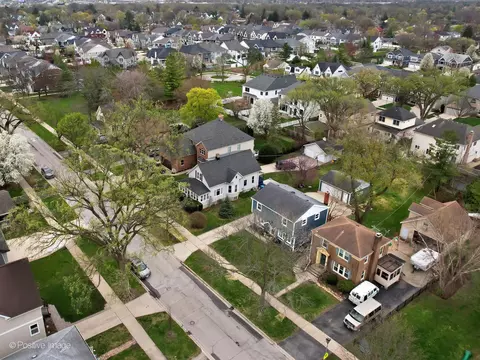 244 E 3rd St, Elmhurst, IL 60126 photo 27