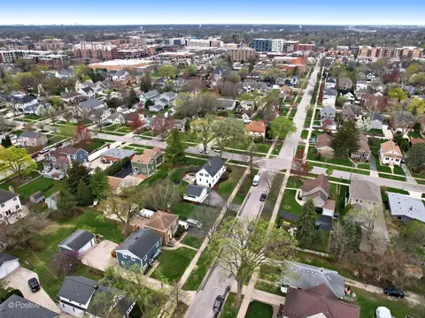 244 E 3rd St, Elmhurst, IL 60126 photo 30