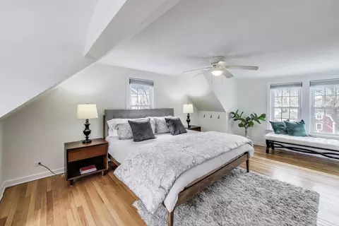 Bedroom - 974 S 2nd Ave, Des Plaines, IL 60016 photo 2 of 4