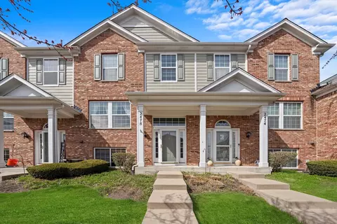 2478 Emily Ln, Elgin, IL 60124