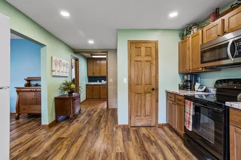 416 S Center St, Forrest, IL 61741 photo 12