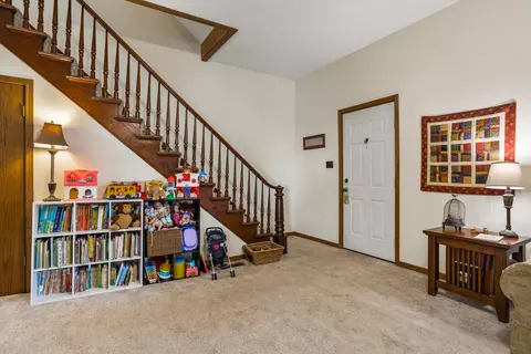 416 S Center St, Forrest, IL 61741 photo 5