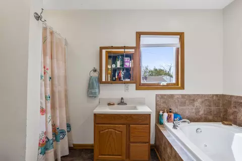 416 S Center St, Forrest, IL 61741 photo 17