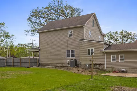 416 S Center St, Forrest, IL 61741 photo 36