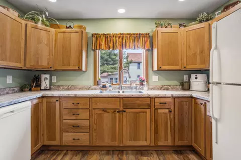 416 S Center St, Forrest, IL 61741 photo 11