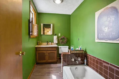 416 S Center St, Forrest, IL 61741 photo 28