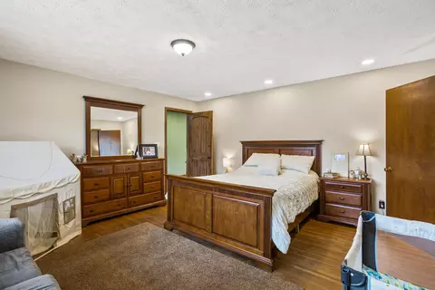 416 S Center St, Forrest, IL 61741 photo 16