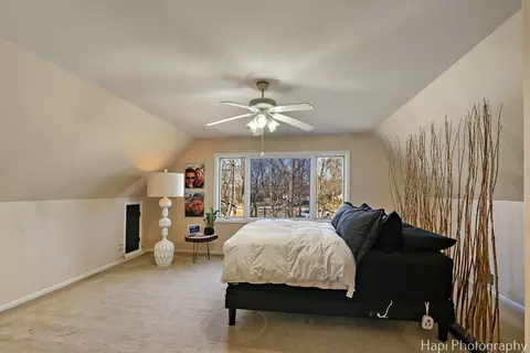 Bedroom - 28356 N High View Rd, Mchenry, IL 60051 photo 2 of 4