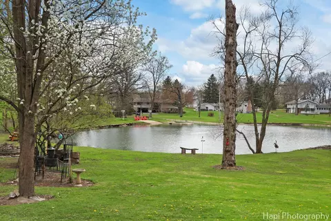 Exterior - 28356 N High View Rd, Mchenry, IL 60051 photo 4 of 4