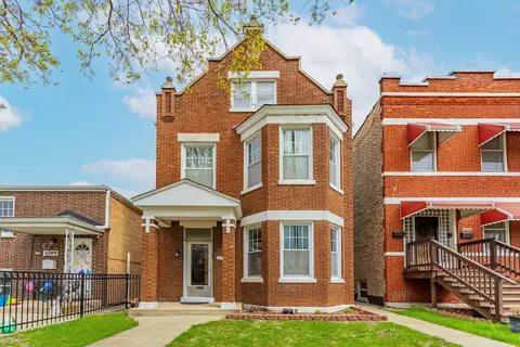 5238 W 31st St, Cicero, IL 60804