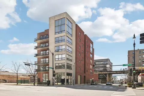 1600 S Wabash Ave #6W, Chicago, IL 60616