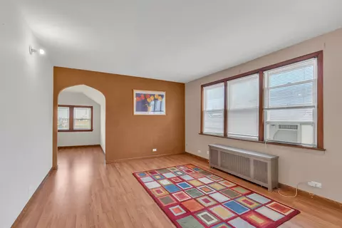 Living - 5527 W Cornelia Ave, Chicago, IL 60641 photo 3 of 3