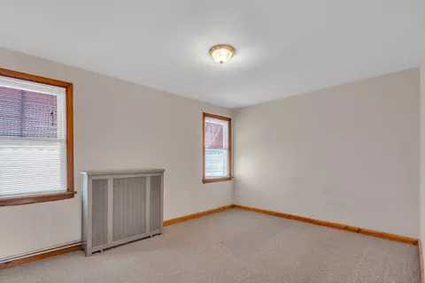 Bedroom - 5527 W Cornelia Ave, Chicago, IL 60641 photo 4 of 7