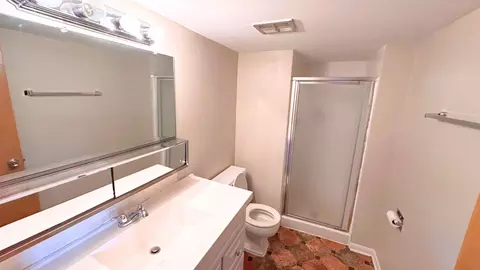 Bath - 3252 191st St, Lansing, IL 60438 photo 2 of 2