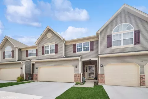 204 Dunridge Cir #204, East Dundee, IL 60118