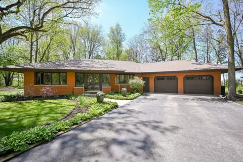 2588 Apt J Rock Creek Rd, Plano, IL 60545
