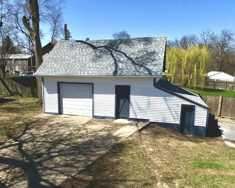 Other - 324 Lawrence Ave, Elgin, IL 60123 photo 6 of 7