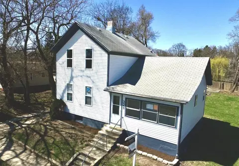 Other - 324 Lawrence Ave, Elgin, IL 60123 photo 2 of 7