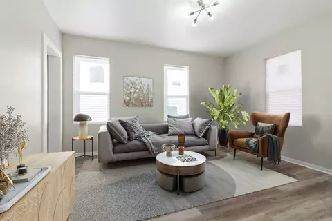 Living - 324 Lawrence Ave, Elgin, IL 60123 photo 1 of 2