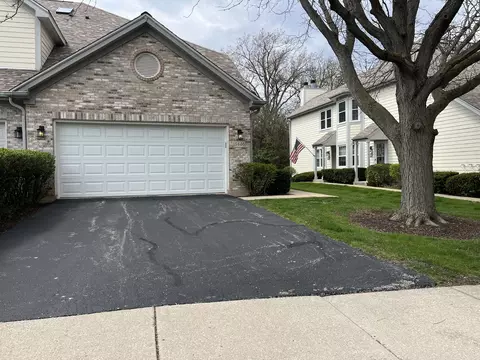 5444 Ashbrook Pl, Downers Grove, IL 60515