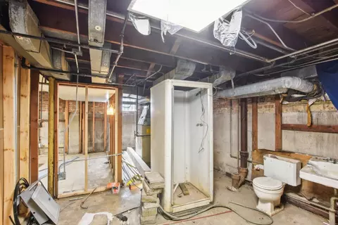 Bath - 9258 S Bishop St, Chicago, IL 60620 photo 5 of 5