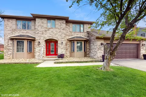 2946 Carmel Dr, Flossmoor, IL 60422