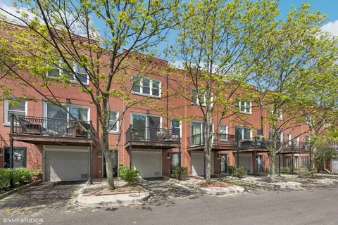 2835 N Wolcott Ave #G, Chicago, IL 60657