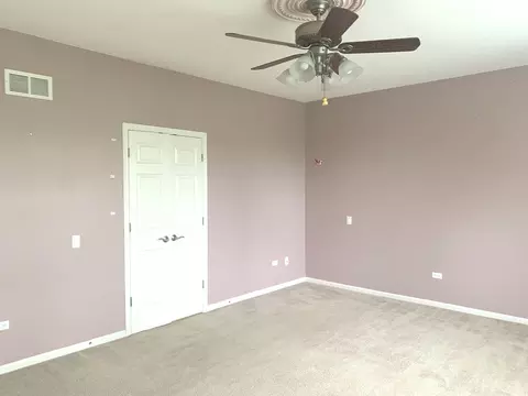 Bedroom - 644 Tuscan Vw, Elgin, IL 60124 photo 1 of 3