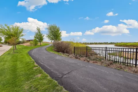 26824 Ashgate Xing, Plainfield, IL 60585 photo 38