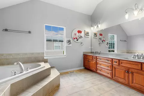 26824 Ashgate Xing, Plainfield, IL 60585 photo 21