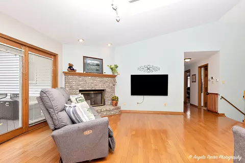 Other - 911 Hampton Ct, Mchenry, IL 60050 photo 1 of 3