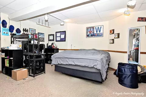 Bedroom - 911 Hampton Ct, Mchenry, IL 60050 photo 4 of 4