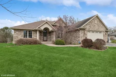 11815 243rd Ave, Trevor, WI 53179