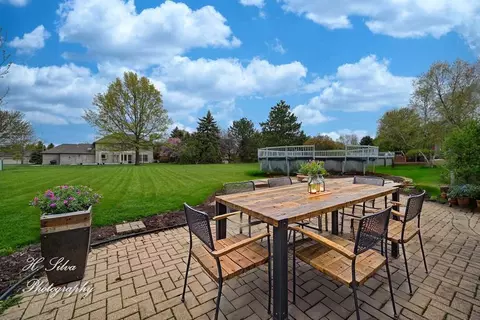 Exterior - 3670 Persimmon Dr, Algonquin, IL 60102 photo 1 of 3